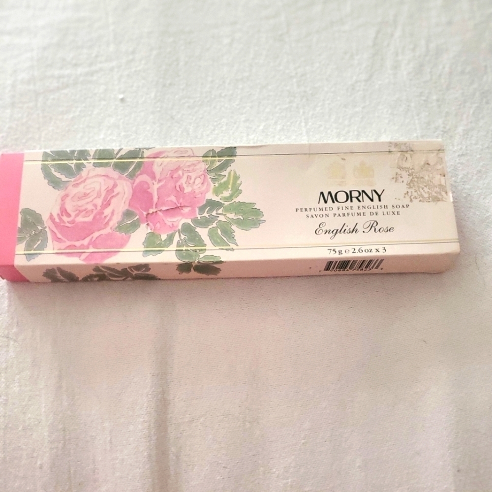 Morny English Rose Perfumed Fine English Soap Set of 3 in Original Box